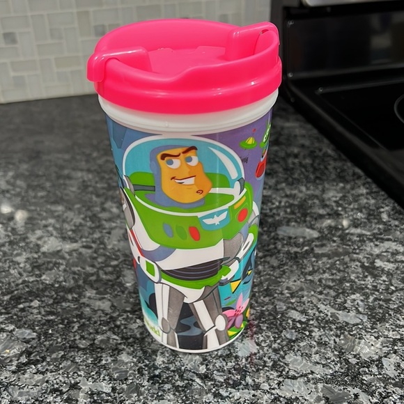 🥤Disney World Cup - Picture 2 of 4